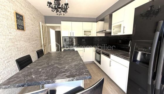 A louer APPARTEMENT T4 76 M2 TERRASSE BORD DE MER AGDE