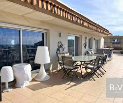 APPARTEMENT DE PRESTIGE T3 97 M2 TERRASSE BORD DE MER NICE