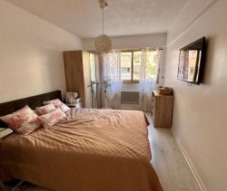 A louer APPARTEMENT T3 76 M2 BORD DE MER SAINT RAPHAEL