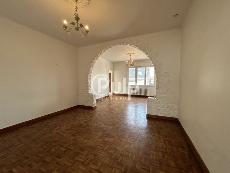 A louer APPARTEMENT T4 110 M2  HESDIGNEUL LES BETHUNE