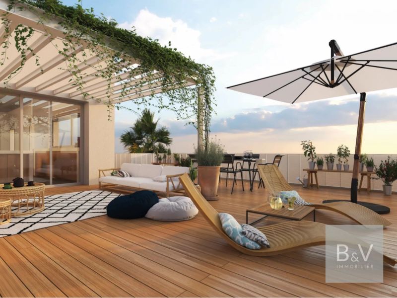 APPARTEMENT T4 84 M2 TERRASSE BORD DE MER ANTIBES