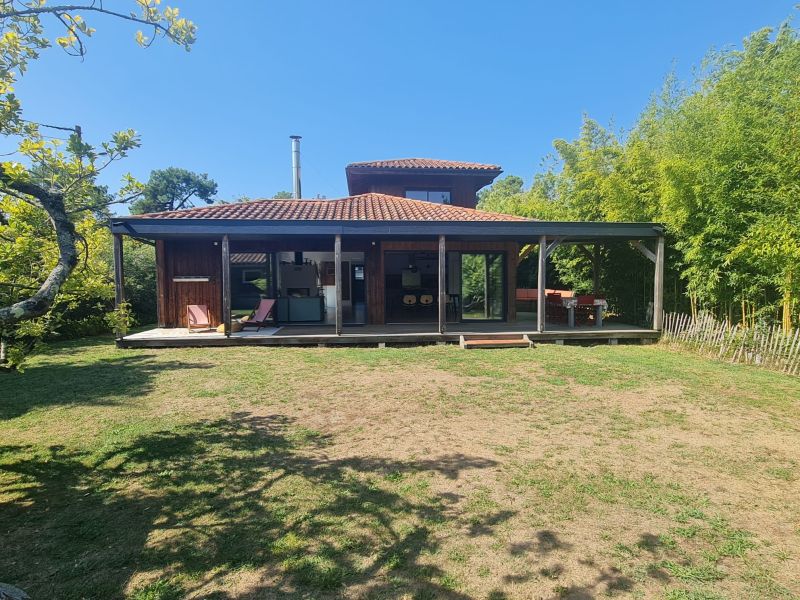 A vendre MAISON  5 PIECES 180 M2 BORD DE MER CAPBRETON