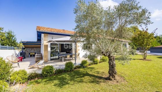 A louer MAISON  CONTEMPORAINE BORD DE MER URRUGNE