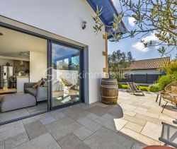 A louer MAISON  CONTEMPORAINE BORD DE MER URRUGNE