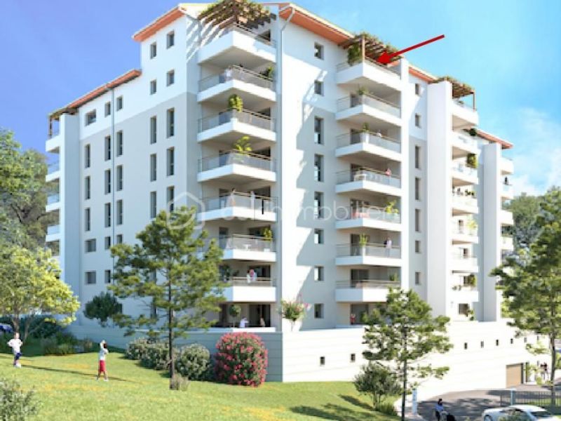 A louer APPARTEMENT T4 96 M2 TERRASSE BORD DE MER AJACCIO