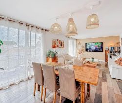 A louer APPARTEMENT T4 82 M2 TERRASSE BORD DE MER PALAVAS LES FLOTS