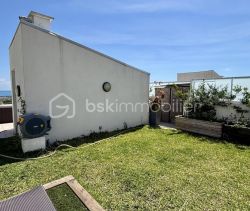 A louer APPARTEMENT T3 104 M2 TERRASSE VUE MER ANTIBES