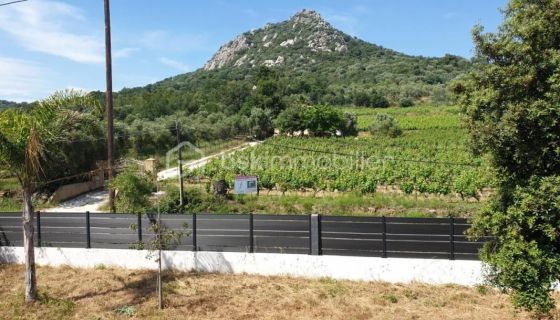 A louer MAISON  5 PIECES 120 M2 BORD DE MER HYERES