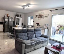 A louer MAISON  CONTEMPORAINE BORD DE MER FRONTIGNAN