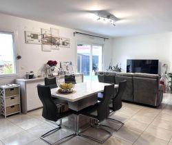 A louer MAISON  CONTEMPORAINE BORD DE MER FRONTIGNAN