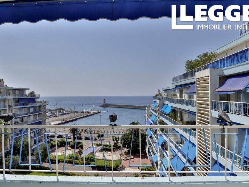 A louer APPARTEMENT T3 77 M2 VUE MER NICE