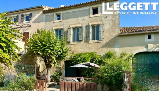 A louer MAISON  DE MAîTRE  MONTOULIERS