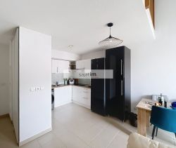 A vendre APPARTEMENT T3 57 M2 BORD DE MER TOULON