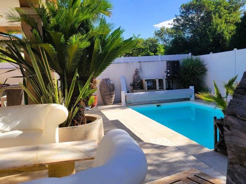 A louer MAISON  6 PIECES 148 M2  NEZIGNAN L EVEQUE