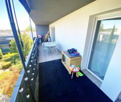 A louer APPARTEMENT T3 65 M2  GRABELS