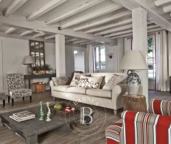 A vendre MAISON  9 PIECES 207 M2 BORD DE MER SOUSTONS