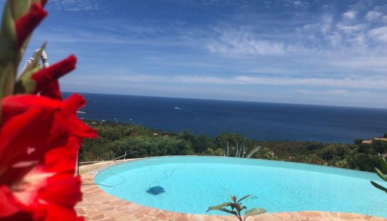 A louer MAISON  4 PIECES 170 M2 VUE MER SAINTE MAXIME