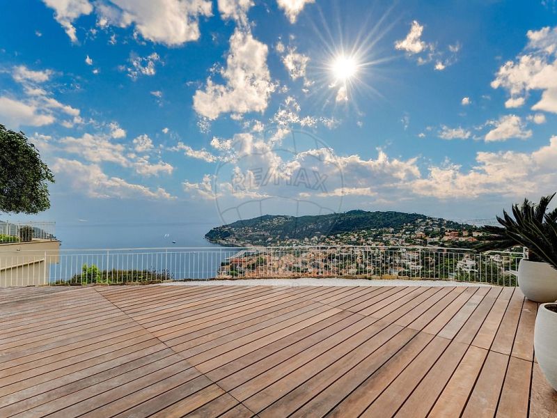 A louer APPARTEMENT DE PRESTIGE T3 62 M2 TERRASSE VUE MER VILLEFRANCHE SUR MER