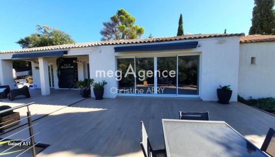 A louer MAISON  5 PIECES 137 M2 BORD DE MER FREJUS