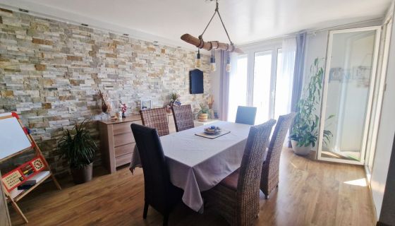 A louer APPARTEMENT T3 69 M2  MARSEILLE 11EME