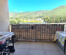 A louer APPARTEMENT T2 37 M2 TERRASSE  CUGES LES PINS
