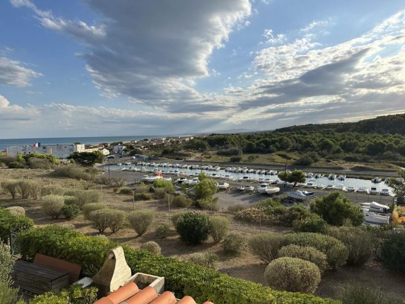 A louer APPARTEMENT T2 27 M2 PLAGE à PIED SAINT PIERRE LA MER