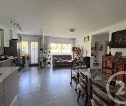 A louer APPARTEMENT T4 95 M2  MONTPELLIER