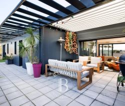 A louer APPARTEMENT T4 133 M2 TERRASSE  BAYONNE