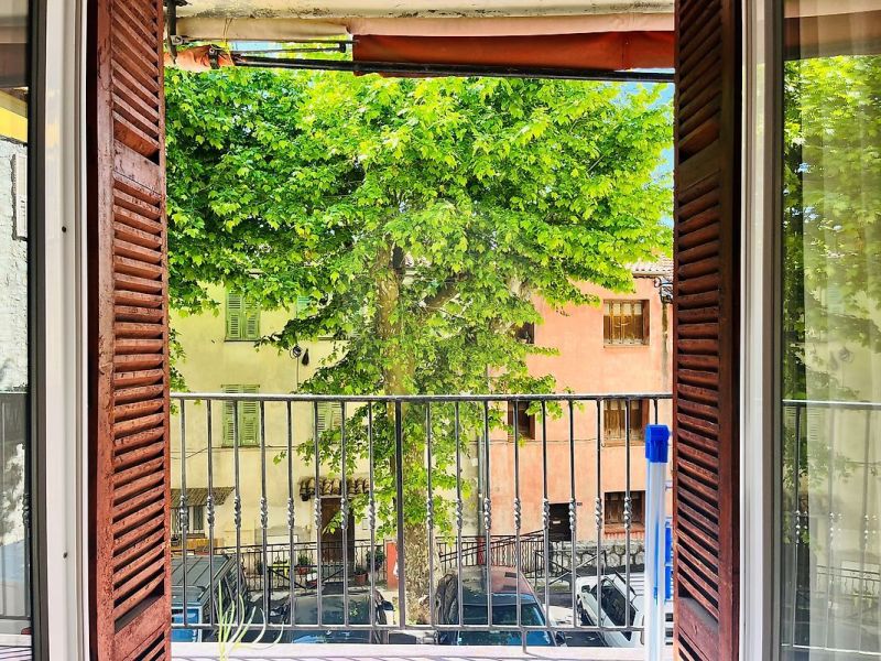 A louer APPARTEMENT T5 88 M2  LEVENS