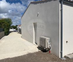 A louer MAISON  CONTEMPORAINE BORD DE MER VAUX SUR MER