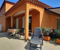 MAISON  7 PIECES 130 M2 BORD DE MER SAINT HIPPOLYTE