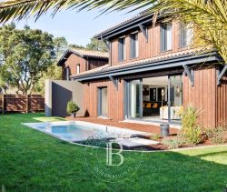 A vendre MAISON  CONTEMPORAINE BORD DE MER CAPBRETON