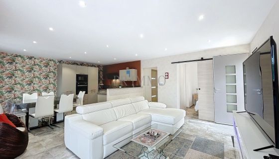 A louer APPARTEMENT NEUF T3 62 M2 TERRASSE BORD DE MER FREJUS Centre-ville
