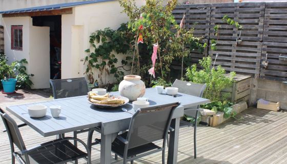 A vendre MAISON  4 PIECES 100 M2 BORD DE MER SAINT GILLES CROIX DE VIE