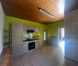 A vendre MAISON  4 PIECES 96 M2 BORD DE MER LONGEVILLE SUR MER