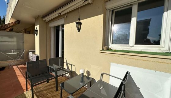 A louer APPARTEMENT T2 45 M2 TERRASSE BORD DE MER NICE