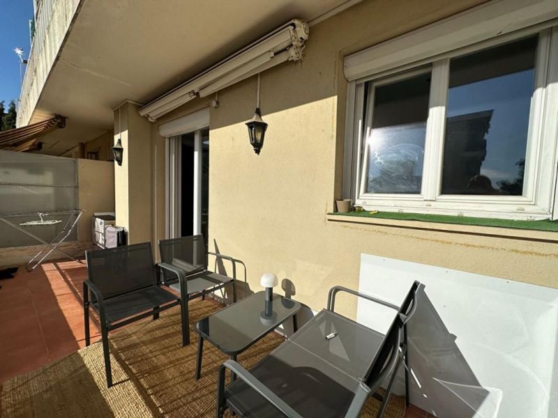 A louer APPARTEMENT T2 45 M2 TERRASSE BORD DE MER NICE