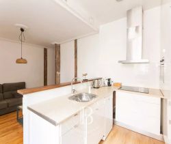A louer APPARTEMENT T6 85 M2  SAN SEBASTIáN