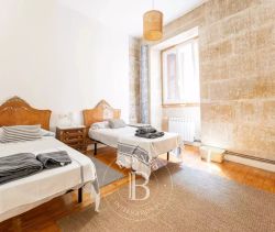 A louer APPARTEMENT T6 85 M2  SAN SEBASTIáN