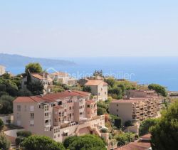 A louer APPARTEMENT DE PRESTIGE T3 72 M2 TERRASSE VUE MER NICE