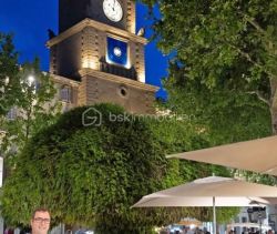 A louer APPARTEMENT DUPLEX DE PRESTIGE T6 154 M2 TERRASSE  SALON DE PROVENCE