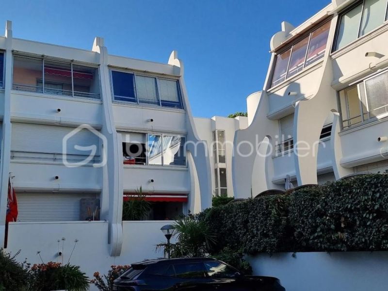 A louer APPARTEMENT T2 27 M2 BORD DE MER LA GRANDE MOTTE