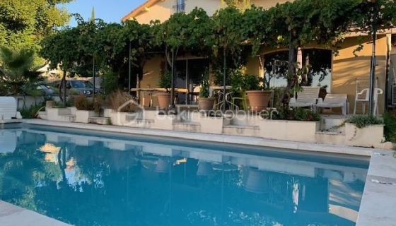 A vendre APPARTEMENT T3 104 M2 TERRASSE  AIX EN PROVENCE