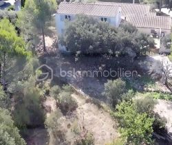 A louer MAISON  D'ARCHITECTE  VERNEGUES