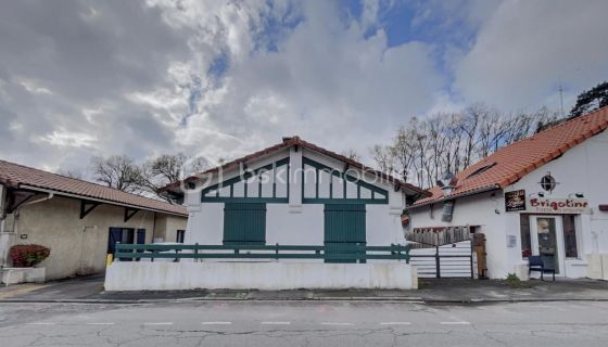 A louer MAISON  DE MAîTRE BORD DE MER MIMIZAN