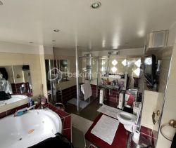 A louer APPARTEMENT T3 115 M2 TERRASSE BORD DE MER MANDELIEU LA NAPOULE