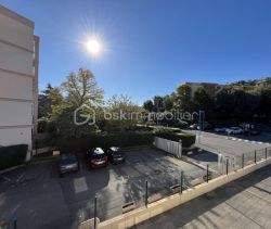 A louer APPARTEMENT T3 115 M2 TERRASSE BORD DE MER MANDELIEU LA NAPOULE