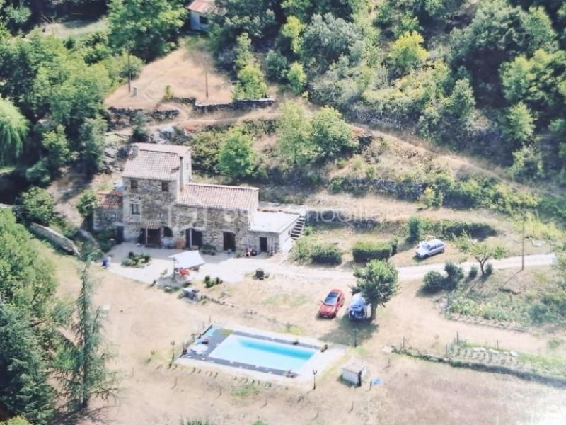 A louer MAISON  DE MAîTRE  AULAS