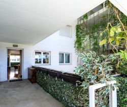 A louer APPARTEMENT DE PRESTIGE T3 65 M2 TERRASSE BORD DE MER NICE