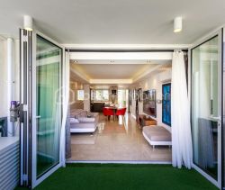 A louer APPARTEMENT DE PRESTIGE T3 65 M2 TERRASSE BORD DE MER NICE